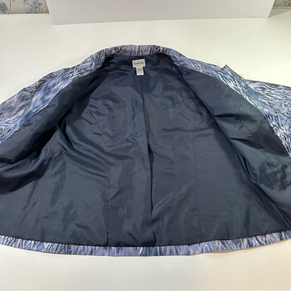 Chico's Purple & Silver Abstract Print Full Zip 3/4 Sleeve Jacket Size 2 - Picture 8 of 8